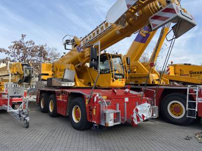 wiesbauer-demag-ac45-city-crane